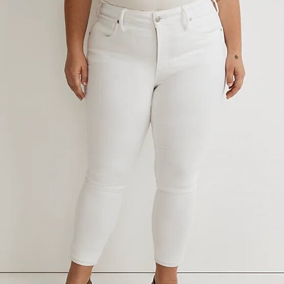 Madewell Plus 9" Mid-Rise Skinny Crop Jeans in Pure White Size 26W NWT - Picture 1 of 8